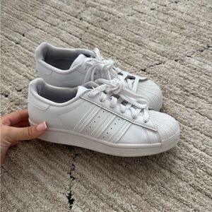 Adidas sneakers white on white size 5 1/2